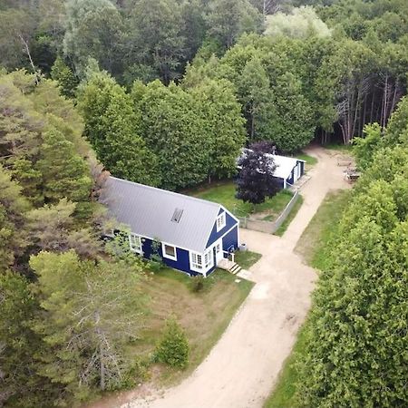 Cottage Retreat On 11 Acres Flesherton ภายนอก รูปภาพ